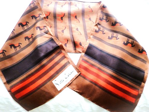 Foulard soie pierre - pierre, cardin