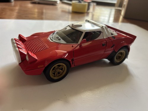 Super rare solido lancia - super,