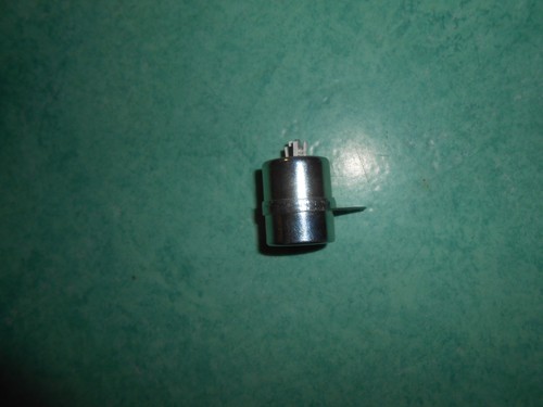 Condensateur peugeot 102 103 - condensateur,