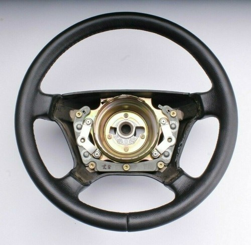 Housse volant cuir - volant,