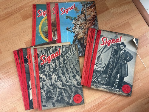 Signal 1944 magazines - 10,