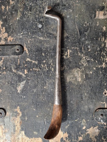 Ancien boutoir sabotier - , outil