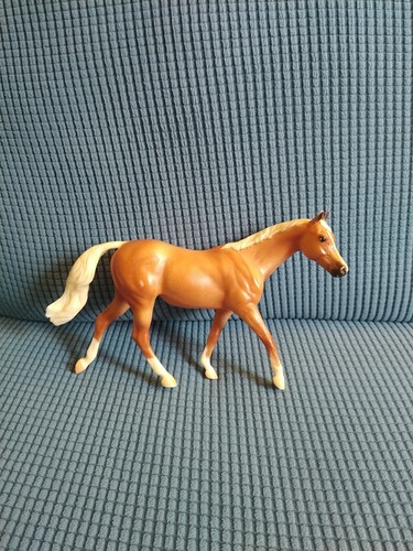 Breyer horses classic - classic, series