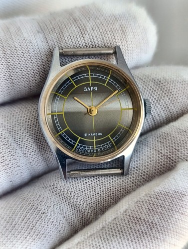 Montre mécanique femme - , zaria