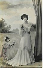 Old postcard Reutlinger bride and bridesmaid