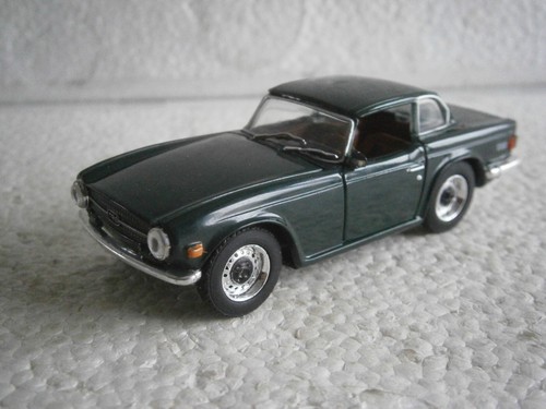 Voiture miniature triumph 6 - triumph,