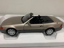Norev Mercedes Benz 500 SL 1989 Smoke Silver Metallic 1/18 183719 0223 21