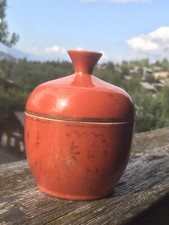 Antique Chinese Porcelain Pot 