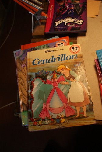 Livre disney mickey club du - mickey,