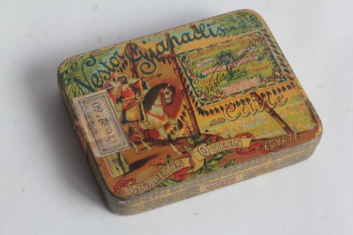 Boîte cigarettes tôle - à,