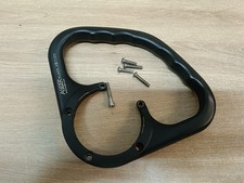 UNE POIGNEE DE RESERVOIR