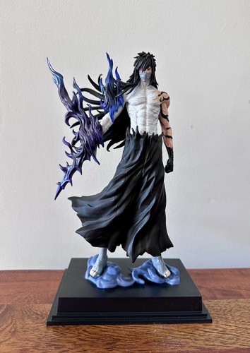 Grande figurine style anime - grande,