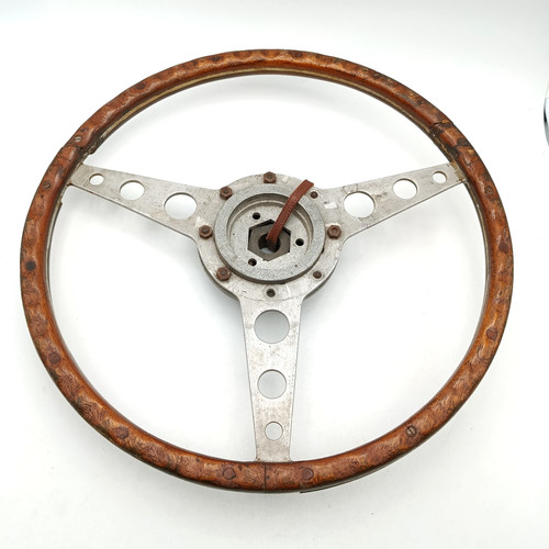 Ancien volant voiture en - de,