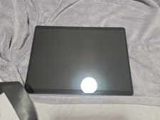 Microsoft Surface Pro 8  - 16 Go RAM, 256 Go SSD, Intel i7 - Graphite