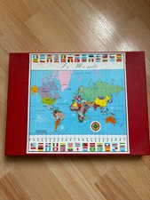 Jouets Vera Paris. Le Monde Puzzle Bois Complet 