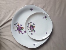 Plat et 12 assiettes