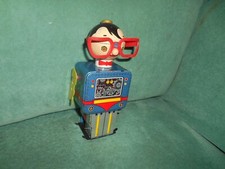 ROBOT VINTAGE MOON DOCTOR