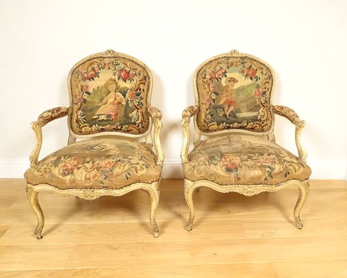 Paire fauteuils reine - paire, à