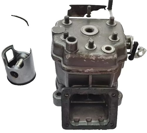 Tête cylindre piston - tête,