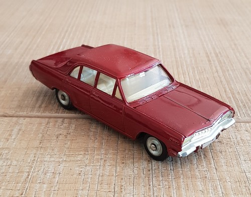 Dinky toys opel - toys,