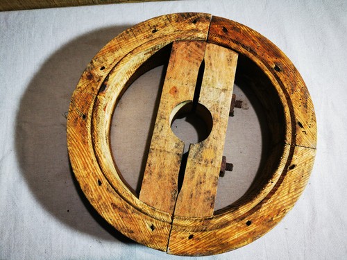 Ancienne roue bois poulie - ancienne, en