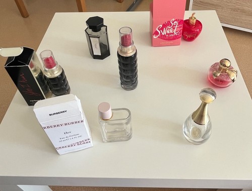 Lot flacons de parfum - de,