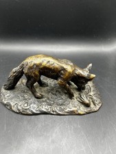 Statue En Bronze De Renard Au