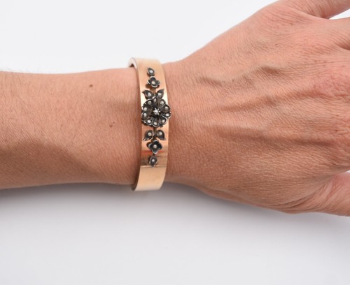Ancien bracelet ouvrant