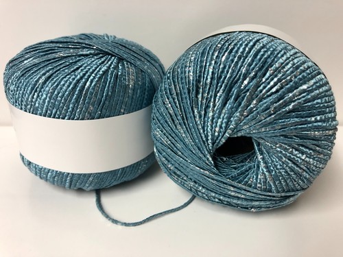 Lot pelotes de laine - de,