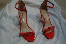 PAIRE DE TALON AIGUILLE SAN