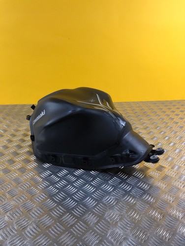 Réservoir carburant pour - réservoir, de