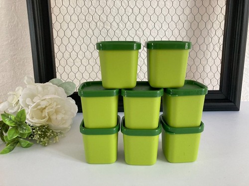 Tupperware 8 pots - 3,