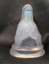 Edmond L Etling France Opalescent Art Glass Virgin Mary Figurine Circa 1920-1930