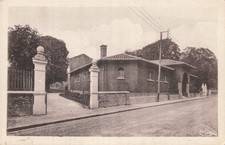 81 GAILLAC BATH SHOWERS 76535