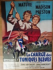CHARGE DES TUNIQUES BLEUES