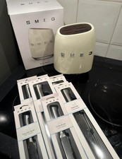 Porte Couteau + 6 Couteaux Smeg 