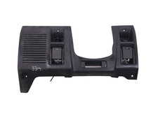 MB652131 moulures avant