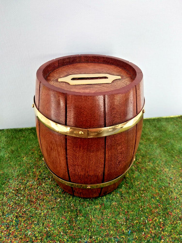 Superbe tirelire tonneau - superbe,