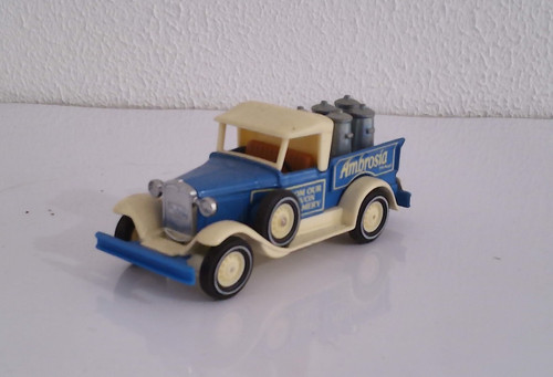Voiture matchbox ford - -,
