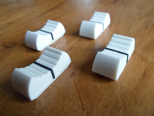 Faders potentiomètre - x, 4