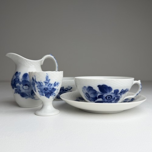 Royal copenhagen blue - royal, flower
