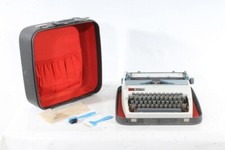 Vieux Machine à Écrire de Voyage Valise Erika Type 32 Requisit