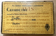 BOITE PUBLICITAIRE ANCIENNE en