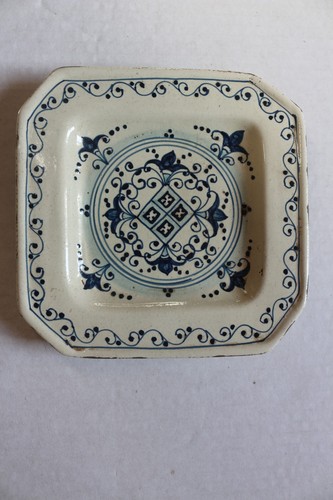 Assiette plate octogonale