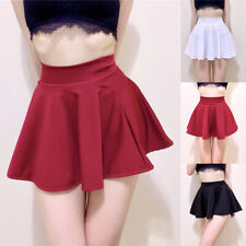 Femmes Hautes Hautes Une Mini