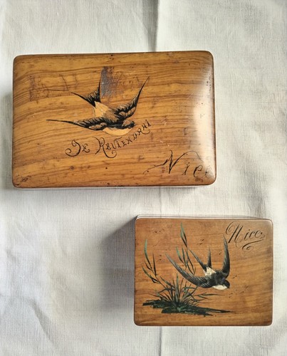 Anciennes boîtes souvenir - 2,