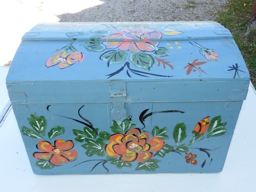 Ancien petit coffre petite - ancien,