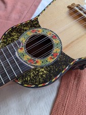 Charango fishman PICKUPS - pine manzano BY Mauricio Vicencio