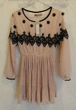 Robe rose doublée et dentelle noire T36 Bilan Xing (1909009)