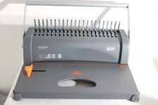 Perforatrice relieuse United